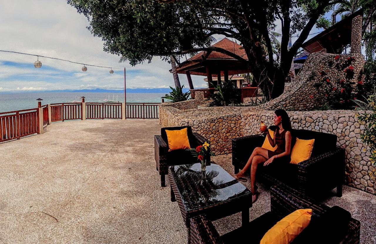 Magic Island Dive Resort Moalboal Exterior photo
