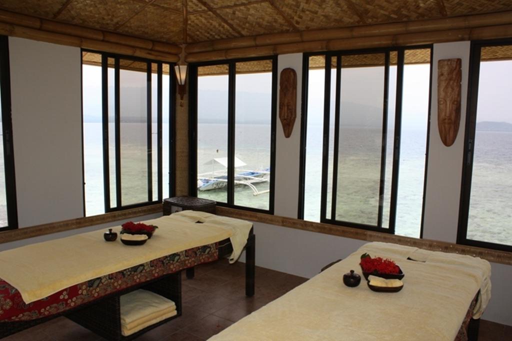Magic Island Dive Resort Moalboal Exterior photo